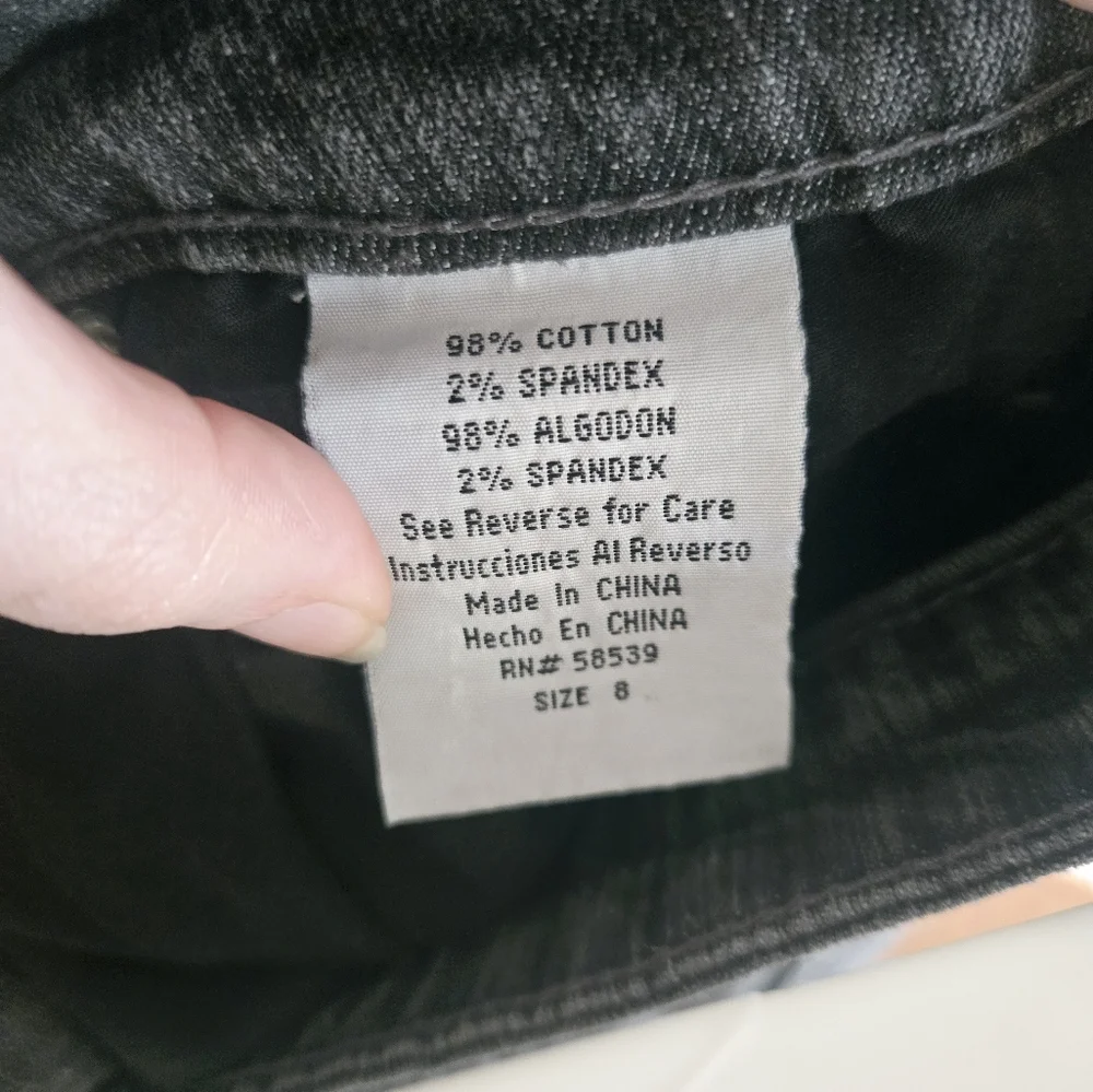 Size 8 Common Genes Black Denim Jeans